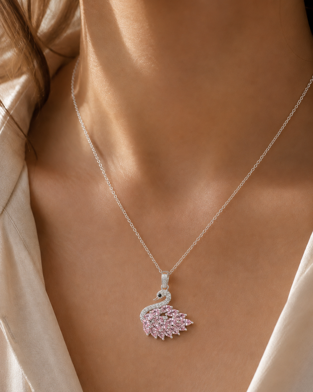 Collier cygne