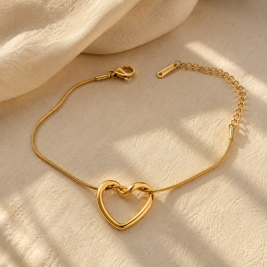 Bracelet Coeur Doré - Bijou Délicat à Offrir