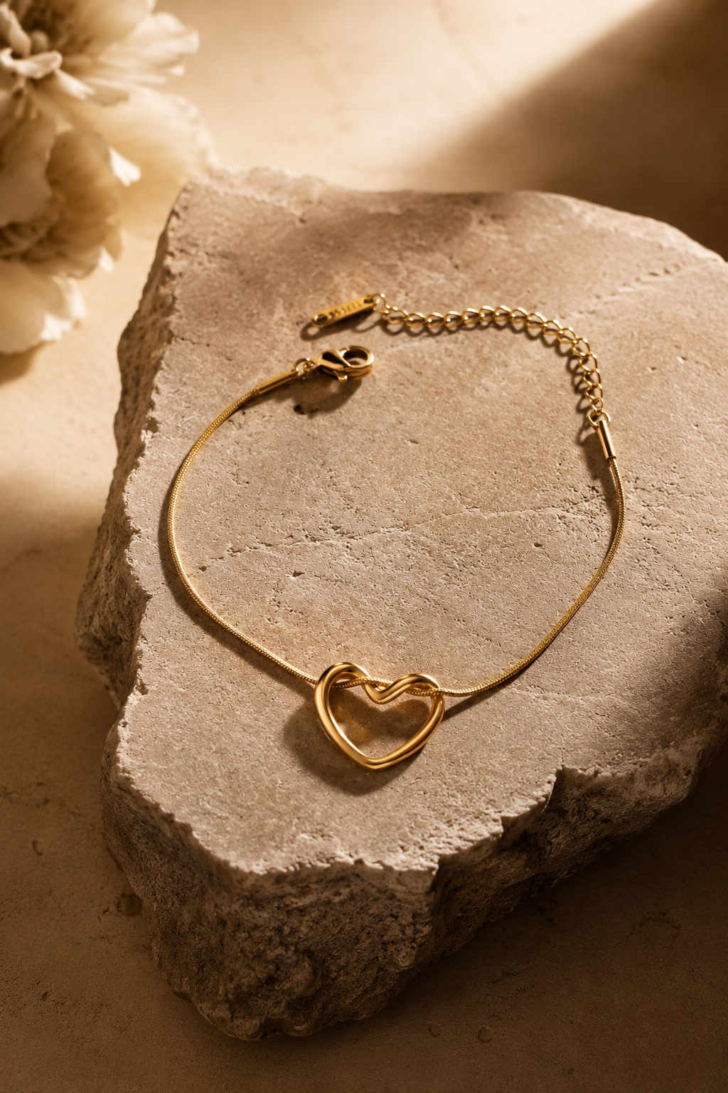 Bracelet Coeur Doré - Bijou Délicat à Offrir